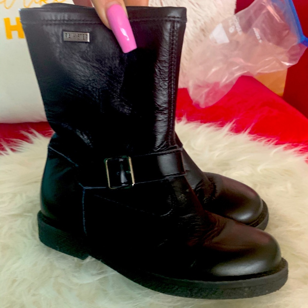 Naturino Motto Boots. Kid’s size 29 (11.5)